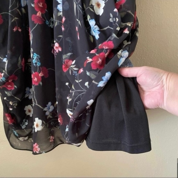 City Chic Floral Allure Chiffon Faux Wrap Drape Batwing Plus Dress Size 18 - Picture 11 of 15